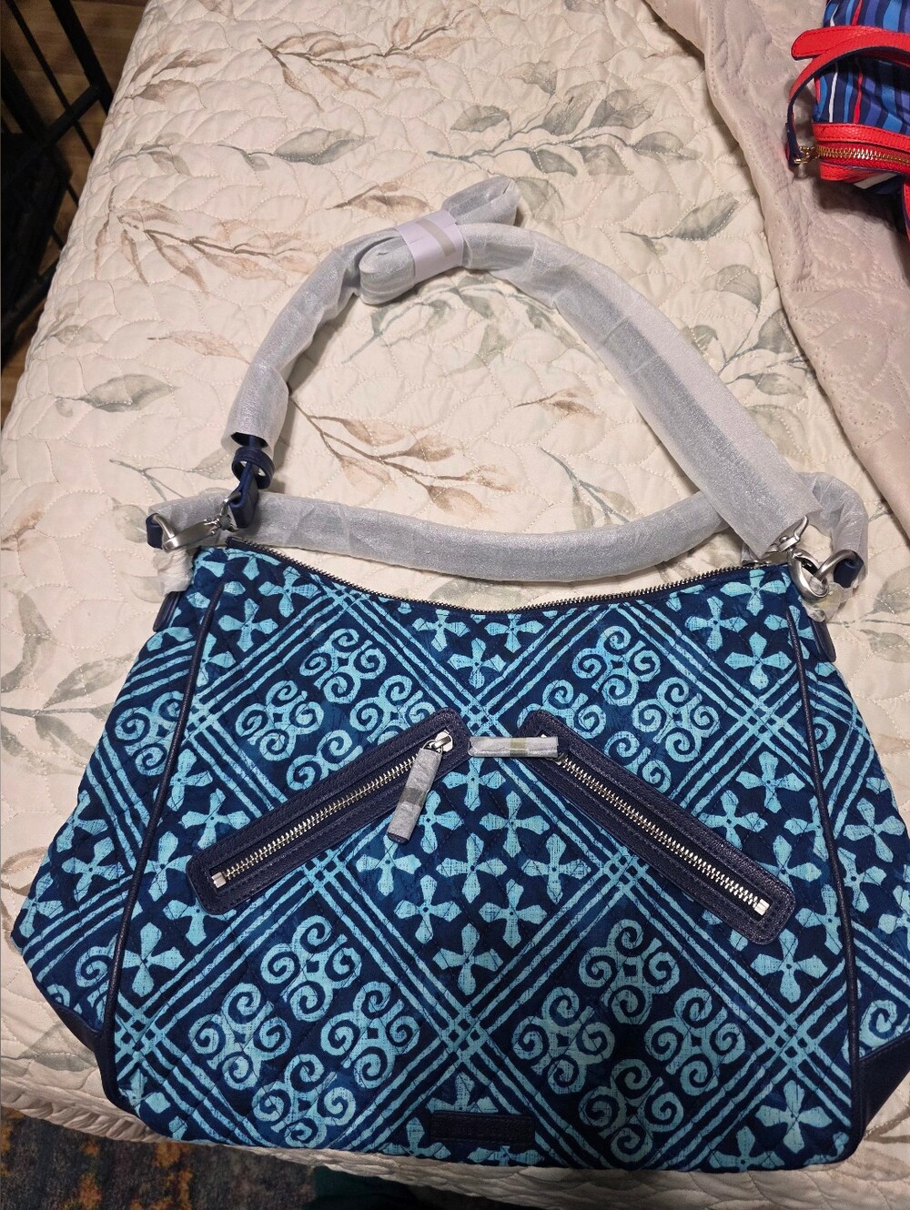 Vera Bradley Shoulder Bag, Purse